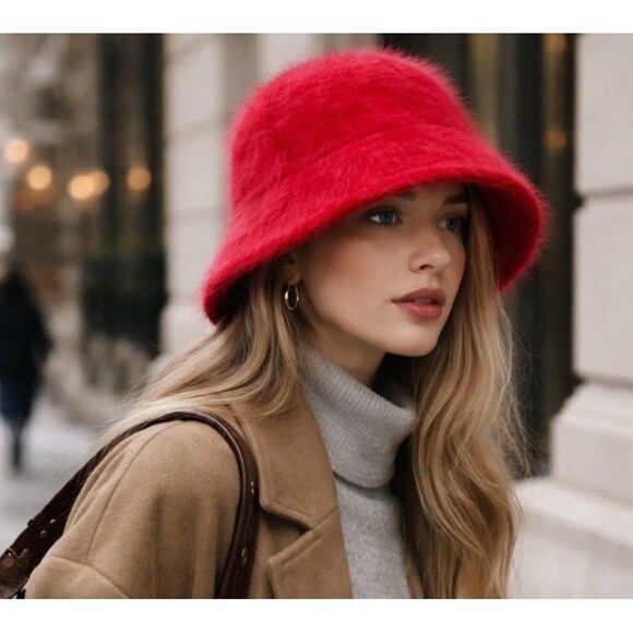 Vintage Angora Rabbit Hair Blend Cherry Red Fuzzy Bucket Hat One Size - Picture 8 of 8